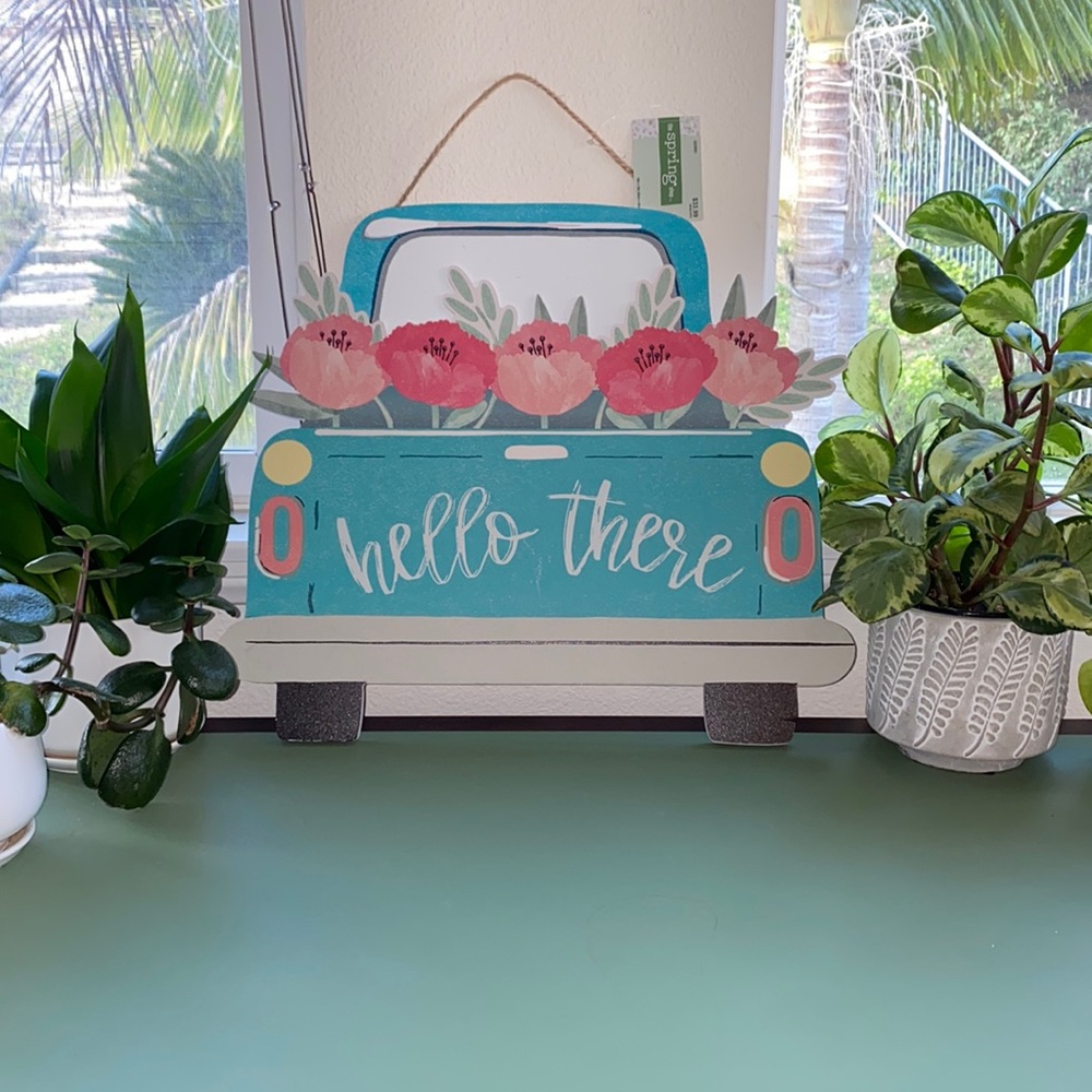 Hello There spring time hanging decor (#1)